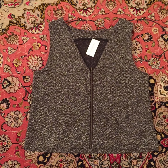 Banana Republic Sequin herringbone tank - Picture 6 of 7